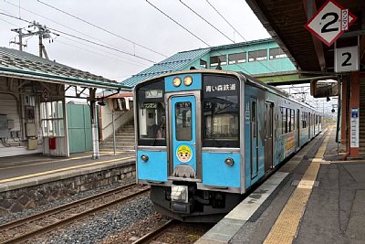 青い森701系電車