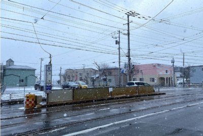 ホームには上屋がない