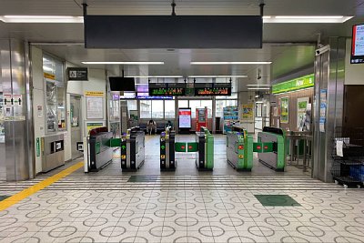 改札口