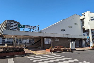 東口