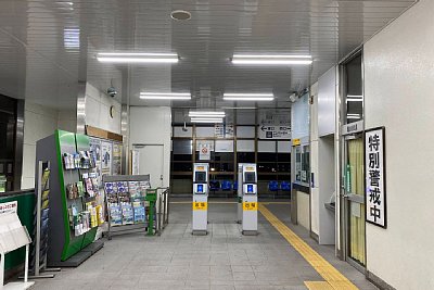 改札口