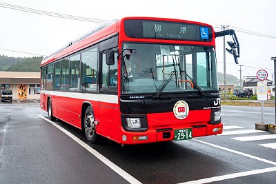 日野・ブルーリボンハイブリッド