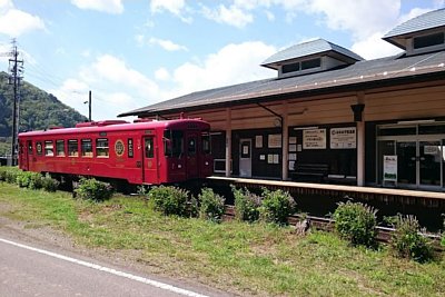 観光列車「ながら」