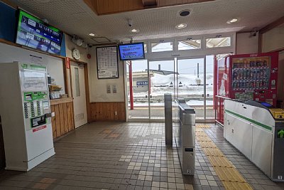 改札口