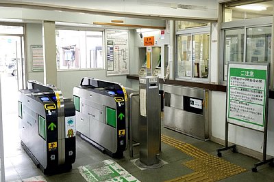 自動改札機